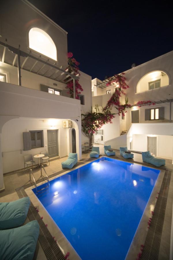 Markakis Studios Fira Town מראה חיצוני תמונה